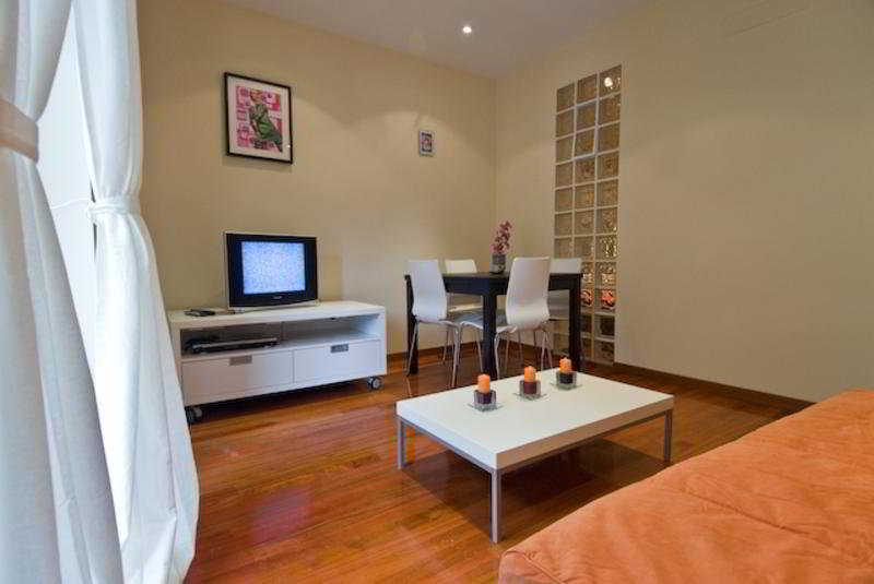 Prado Apartments - Madrid — Photos 2